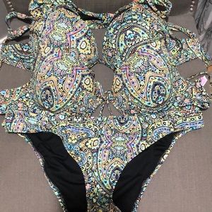 VS bikini